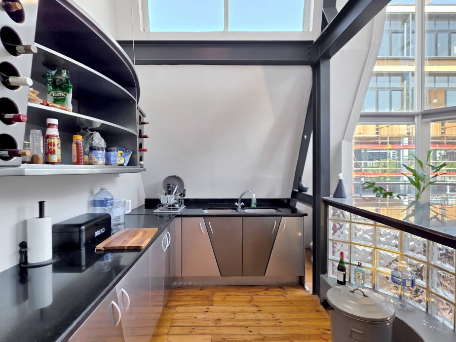1 Bedroom Property for Sale in Cape Town City Centre Western Cape